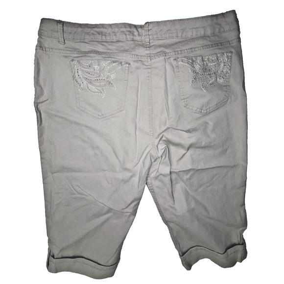 Gloria Vanderbilt Capris Womans 16 Tan Aiden Skimmer Stretch Bling Embroidery - Picture 6 of 11